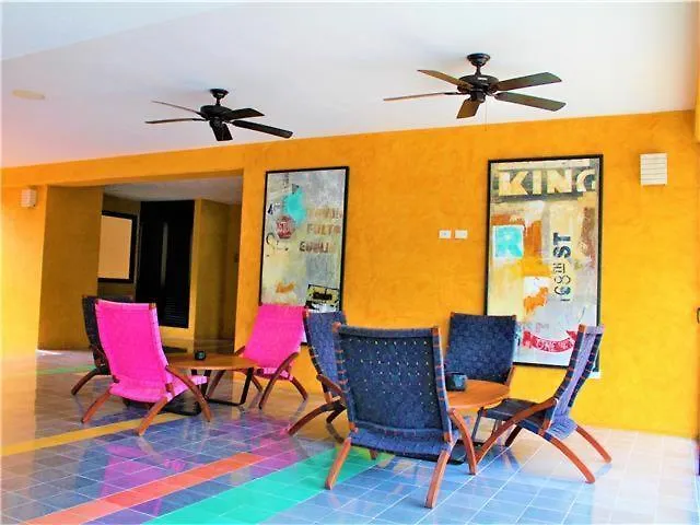 Apartment Lunada Ph With Private Rooftop And Jacuzzi By Caribe Rentas