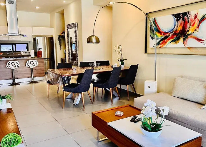 Lunada Ph With Private Rooftop And Jacuzzi By Caribe Rentas Playa del Carmen