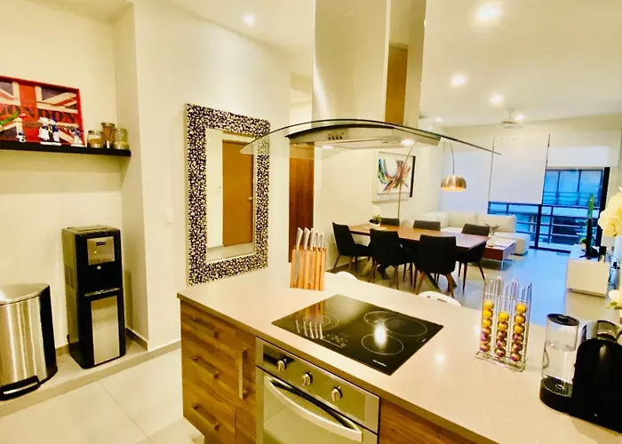 Lunada Ph With Private Rooftop And Jacuzzi By Caribe Rentas Apartment *